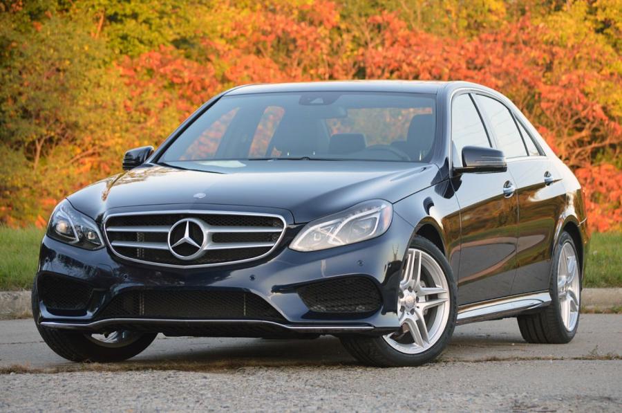  Mercedes-Benz E350 4Matic Sedan 2014 года  (фото 15 из 40)